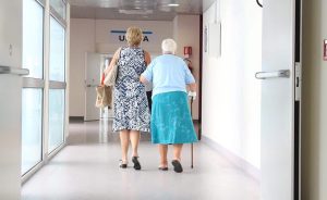 woman files a nursing home abuse complaint